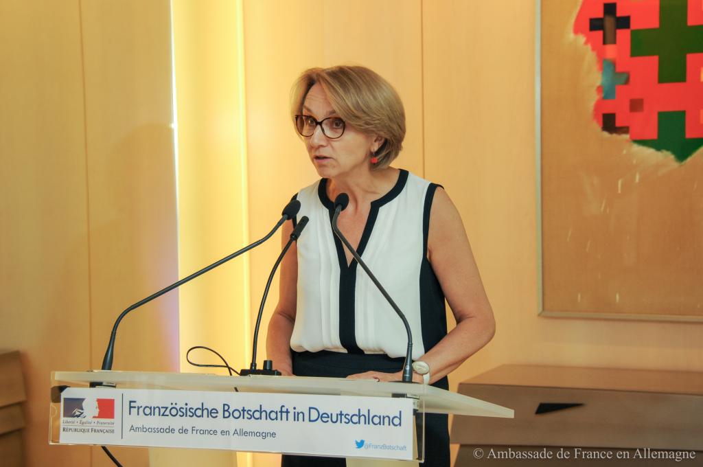 Begrüßung durch die Botschafterin Frankreichs, Anne-Marie Descôtes